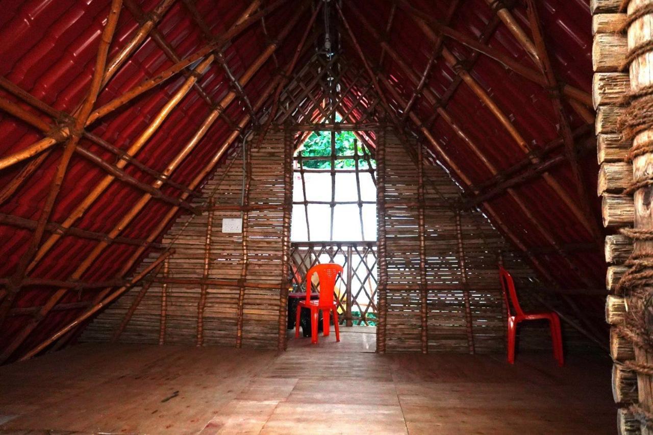 Serenity Bay Home Stay Пондичерри Экстерьер фото