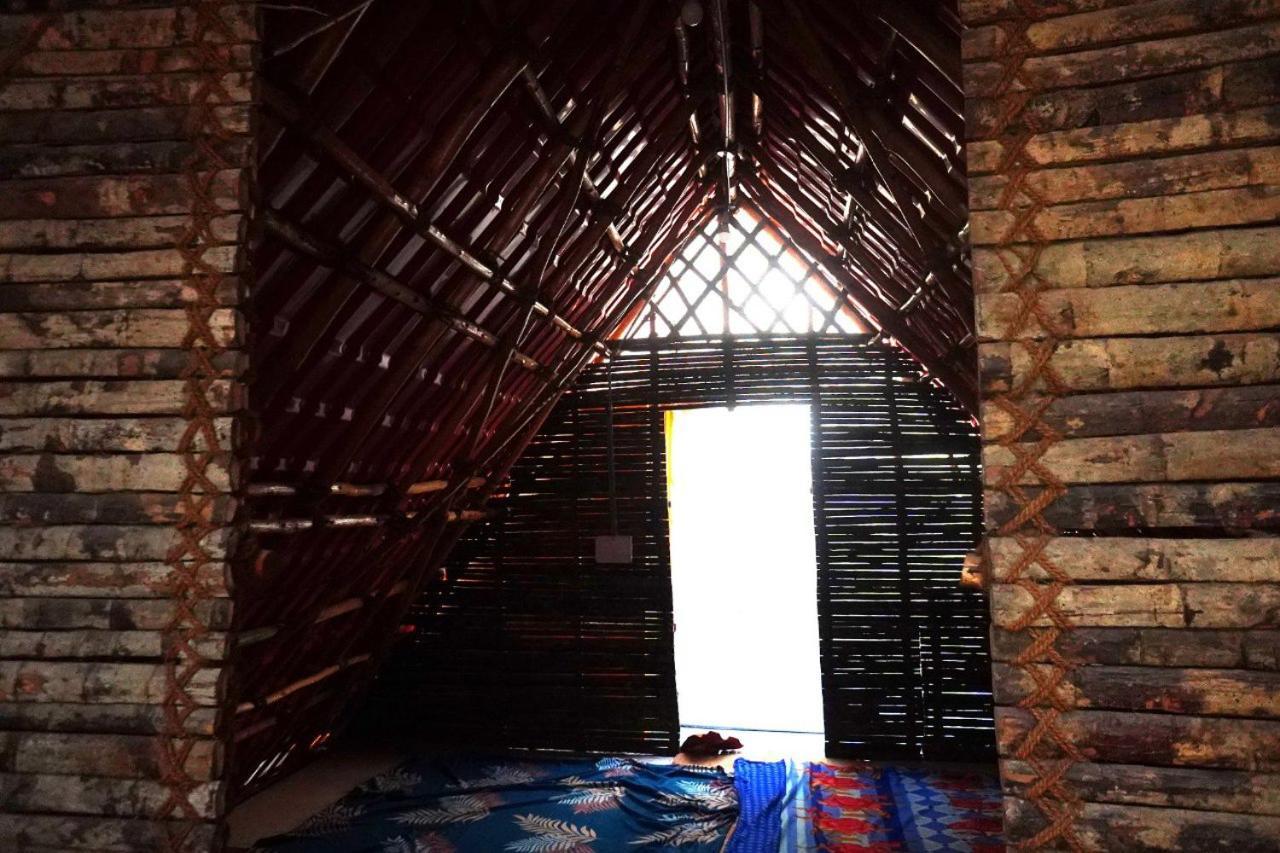 Serenity Bay Home Stay Пондичерри Экстерьер фото