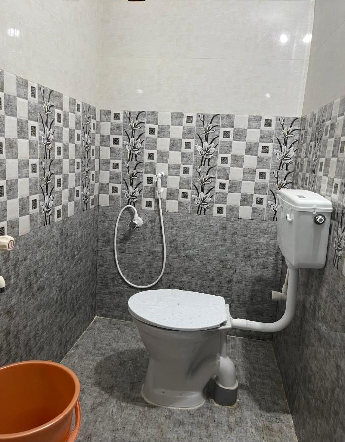 Serenity Bay Home Stay Пондичерри Экстерьер фото